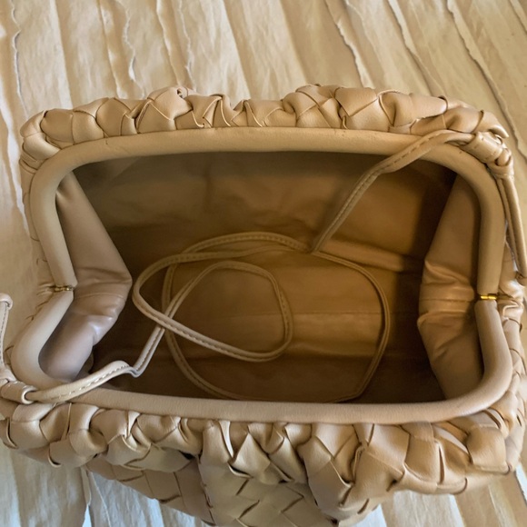 Cream Woven Leather Clutch - Picture 2 of 5